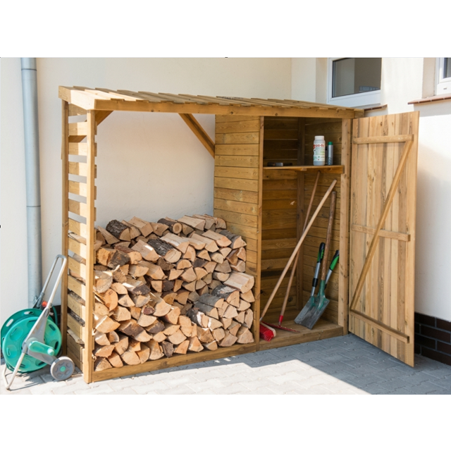 Kaminholzregal mit Kammer